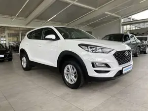 Hyundai TUCSON 1.6 Select Klimaautomatik, PDC