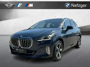 BMW 218 Active Tourer i Panorama LED HiFi-HK Komfortzugan