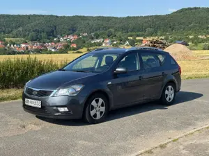 Kia Ceed SW / cee'd SW Vision 1. Hand! Kundendienst  Bremsen NEU!