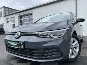 Volkswagen Golf 1.5 TSI Life Navi LED-Plus LR-Hzg SHZ FL-Assist Di