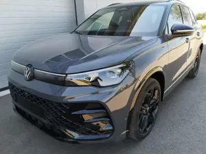 Volkswagen Tiguan 2.0TSI R-Line 4Motion Navi 360 AHK Pano