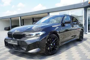 BMW 320 d*xDrive*M Sport*HK*Schiebedach*STHZ*360°*