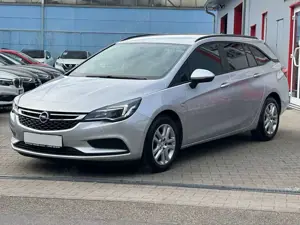 Opel Astra 1.6 CDTI*TüV Neu*AHK*Navi*Klima*Tempo*Parkpilot