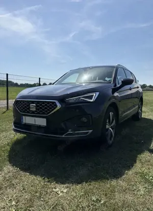 SEAT Tarraco 2.0 TDI DSG Xcellence – 7-Sitzer | AHK | Pano