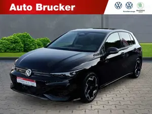 Volkswagen Golf VIII 2.0 TDI R-Line Sportpaket HUD AHK-el. klappb.