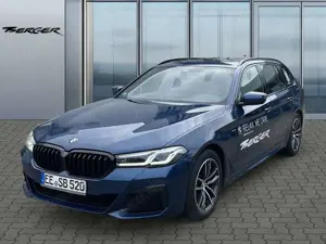 BMW 520 d xDrive M Sport AHK / Panoramad. / Adapt. LED