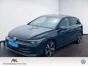 Volkswagen Golf VIII Style 1.5 eHybrid ACC AHK AUT HUD Kam.