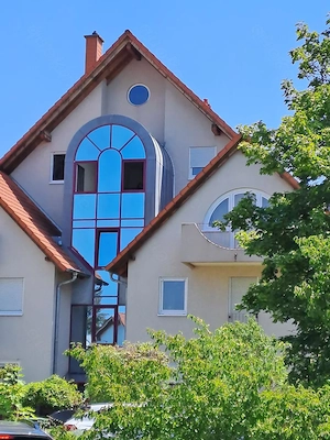 Haßloch, Brandenburger Str.,2. OG, 56 m , 2ZKB, Balkon, Keller, TG-Stellplatz, 660,00 Miete, 240,NK
