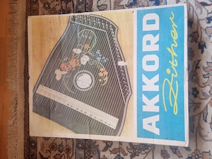 Zither Musima 6 Akkorde Nr.100 mit Anleitung Notenheft