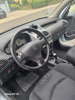 Peugeot 206 1.4 hdi  Sommer Schluss verkauf Bild 6