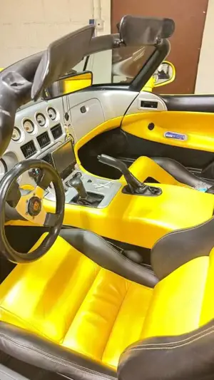 Dodge Viper RT 10