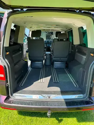 Volkswagen T5 Multivan Transporter T5 TDI (BiTDI) DSG Highline