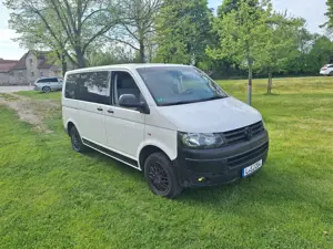 Volkswagen T5 Kombi