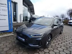 Ford Focus 2,3 ST X Turnier Autom. +Anhängerkupplung