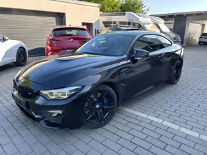 BMW M4 Coupe -Navi-LED-Kamera-HUD-USA