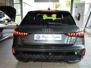 Audi A3 Sportback  2,0TFSI DSG quattro S line MMI KLIMA L Bild 5