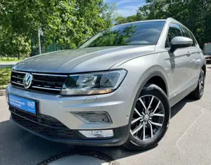 Volkswagen Tiguan Comfortline*AHK*TOP ZUSTAND*