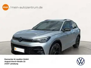 Volkswagen Tiguan R-Line 1,5 l eTSI OPF 110 kW (150 PS) 7-Gang-Doppe