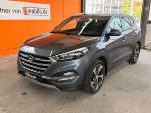 Hyundai TUCSON Style 2WD Automatik Navi LED AHK