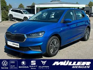 Skoda Fabia Tour 1.0 TSI Sitzh|Navi|CarPlay