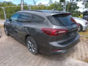 Ford Focus Focus 1.0 EcoBoost Hybrid ST-LINE X, Automatik