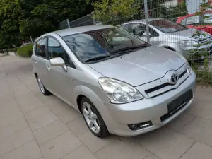 Toyota Corolla Verso 2.0 D-4D Sol