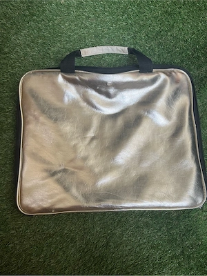 Laptoptasche L'Oreal Notebook Tasche gold goldene Tasche Bild 2