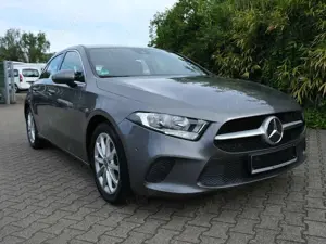 Mercedes-Benz A 160 A 160 Business Progressive MBUX SHZ PDC T-Leder Ambientbeleuchtung