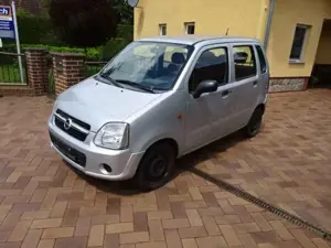 Opel Agila