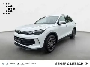 Volkswagen Tiguan Life 2,0 TDI+AHK+Navi+HUD+Kamera+LED