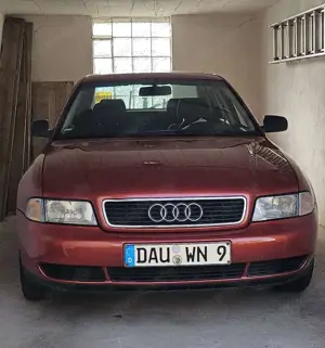 Audi A4 1.6