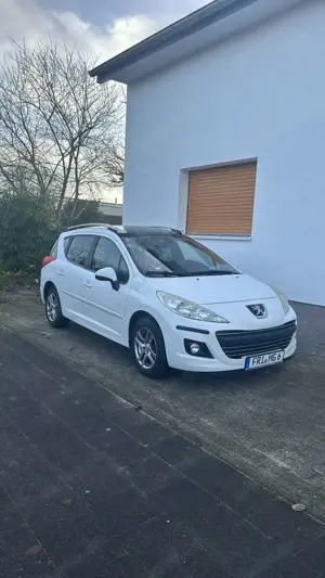 Peugeot 207 SW 120 VTi Escapade