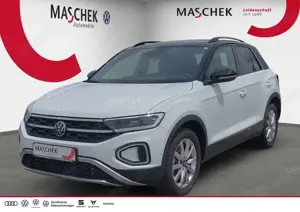 Volkswagen T-Roc Style 1.5 TSI AHK Black IQ-Drive Navi Sitzh Rear V