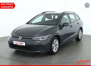 Volkswagen Golf VIII Variant 1.5 eTSI DSG Life LED Navi ACC