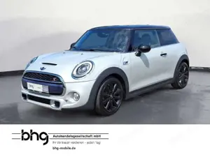 MINI Cooper S PanoDach Klimaautomatik GRA Navi connec