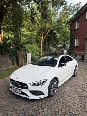 Mercedes-Benz CLA 220 4Matic 7G-DCT AMG Line