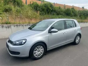 Volkswagen Golf VI Trendline TÜV NEU