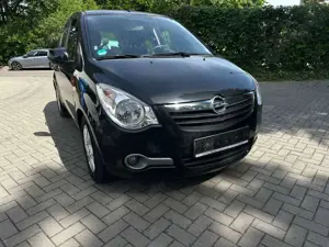 Opel Agila