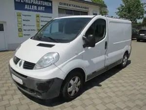 Renault Trafic Kasten L1H1 2,7t Camper Ausbau Bild 2