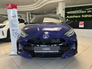 Toyota Yaris Hybrid Teamplayer Comfort Paket Sitzheizung RFK