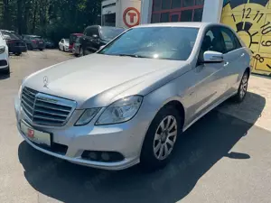 Mercedes-Benz E 220 CDI Xenon PDC Navi SHZ Klima