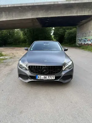 Mercedes-Benz C 200 C 200 CGI (205.042)