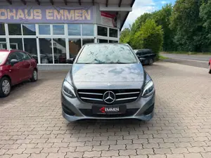 Mercedes-Benz B 180 Urban Automatik/Navi/Sitzhzg/Tempomat