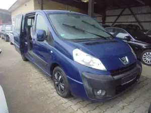 Peugeot Expert L1H1 Tendance. 1Hand. 8Sitze