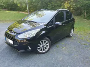Ford B-Max B-MAX 1.0 EcoBoost Titanium (Mini-Van) +zusätzl. S