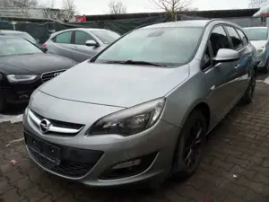 Opel Astra J Sports Tourer Edition. Euro6