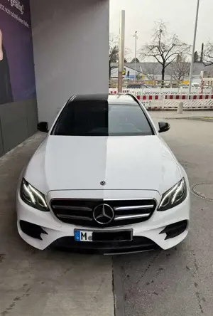 Mercedes-Benz E 350 d T 9G-TRONIC AMG Panoramadach Burmester
