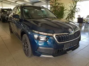 Skoda Kamiq TSI STYLE SmartLink Voll-LED Kamera Sitzheiz.