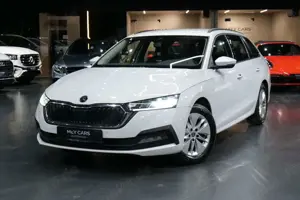 Skoda Octavia Combi Ambition 2.0 TDI*Lane*Sitzheizung*