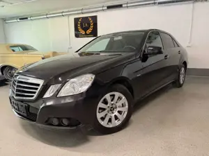 Mercedes-Benz E 200 Limousine Automatik *Xenon *Navi *Klimaaut